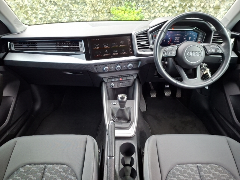 Audi A1 25 Tfsi Sport White #3