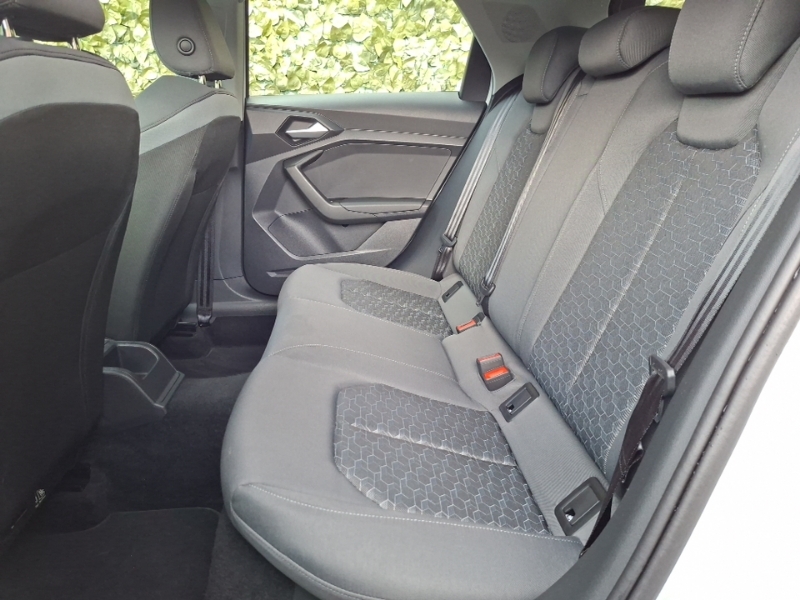 Audi A1 25 Tfsi Sport White #6