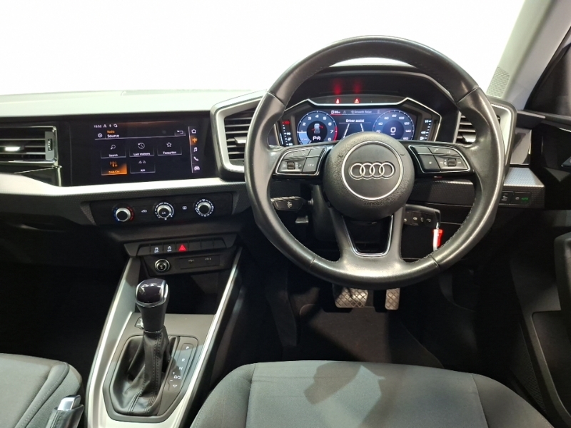 Audi A1 1.0 Tfsi 25 Technik Sportback Euro 6 S S White #8