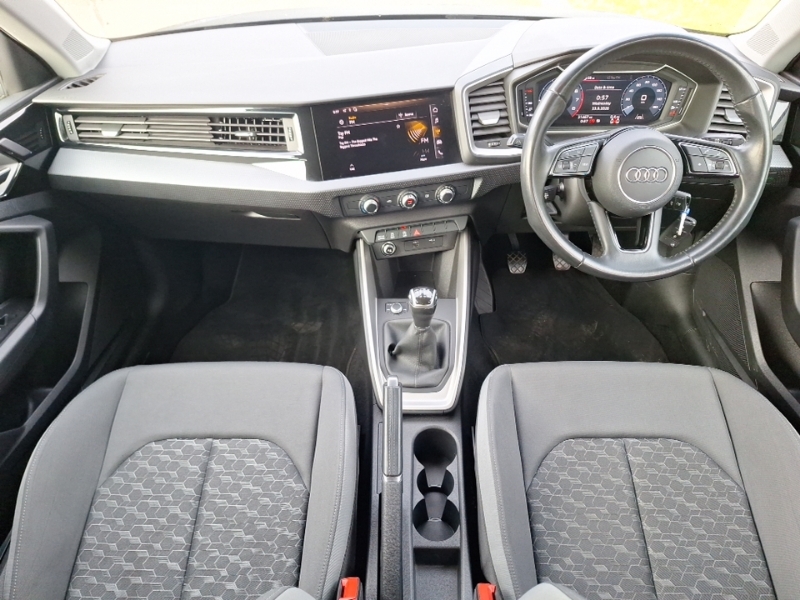 Audi A1 30 Tfsi Sport Black #3