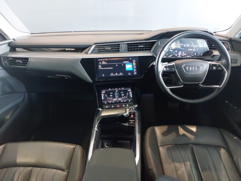 Audi E-tron 230Kw 50 Quattro 71Kwh Technik Black #3