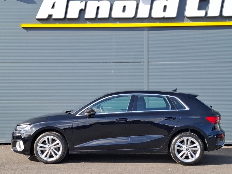 Audi A3 35 Tfsi Sport Black #4
