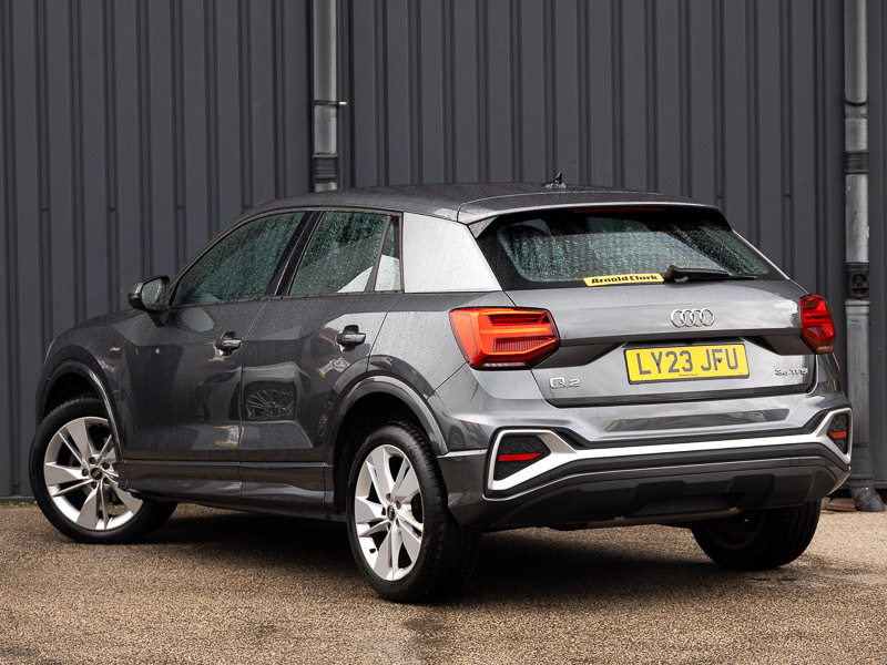 Audi Q2 35 Tfsi S Line S Tronic Grey #2