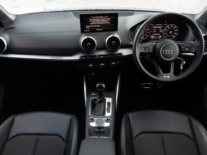 Audi Q2 35 Tfsi S Line S Tronic Grey #3