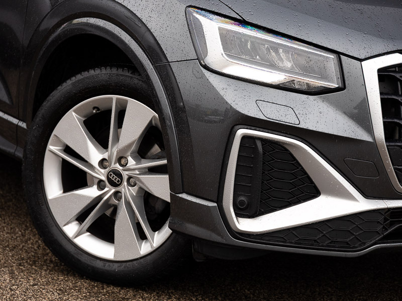 Audi Q2 Black Edition 35 Tfsi 150 Ps S Tronic White #20