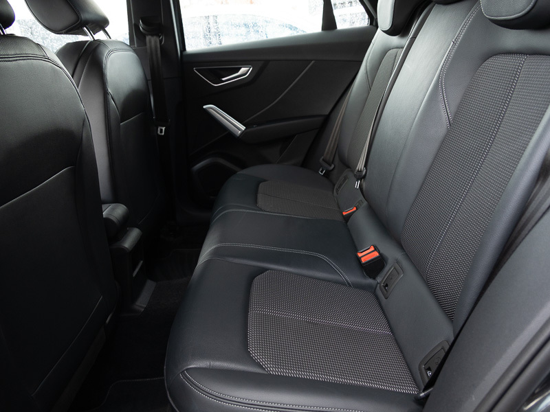 Audi Q2 35 Tfsi S Line S Tronic Grey #6