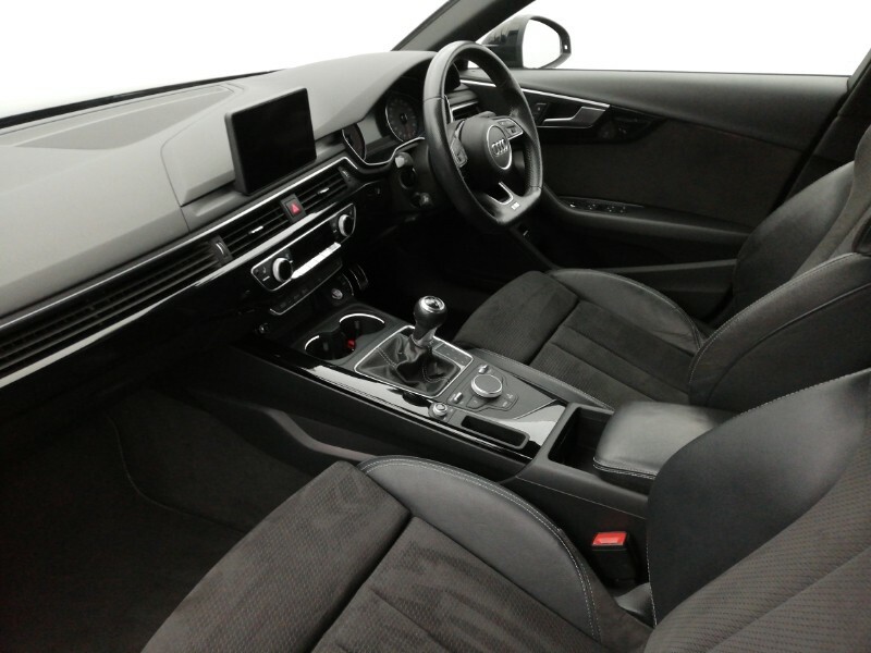Audi A4 1.4T Fsi Black Edition Black #5
