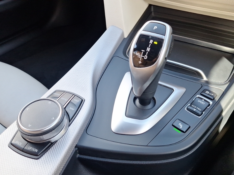 BMW 4 Series 420D M Sport White #17