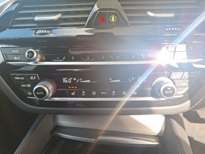 BMW 5 Series 520D M Sport Blue #14