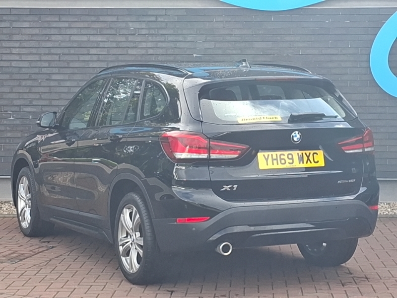 BMW X1 Sdrive 18I Sport Step Black #2