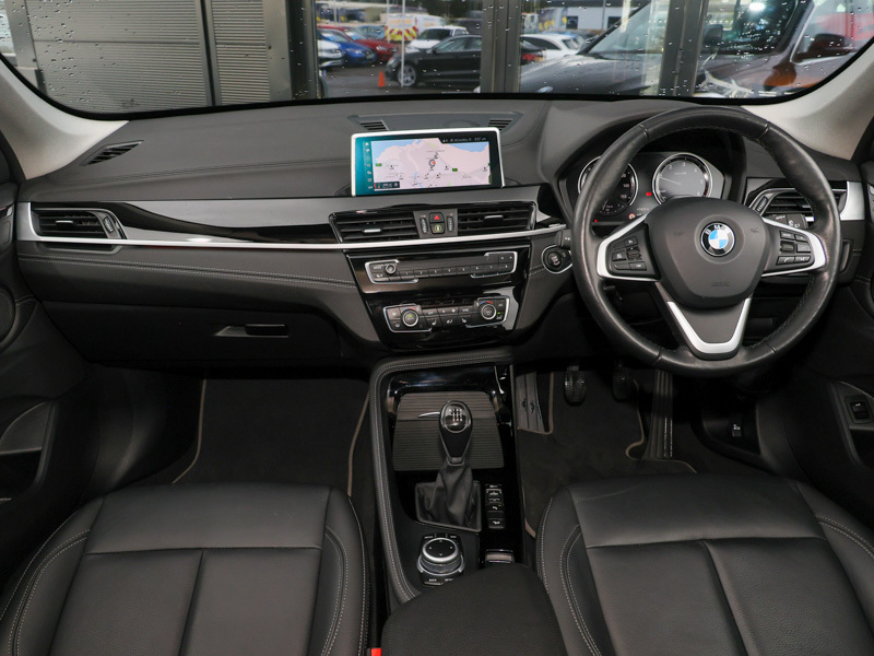 BMW X1 Xdrive 18D Xline Black #4