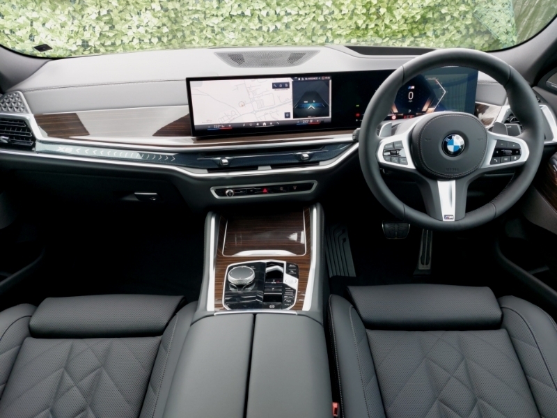 BMW X6 Xdrive40d Mht M Sport Step Black #4
