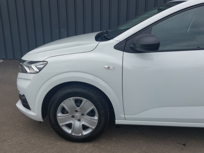 Dacia Sandero 1.0 Tce Comfort White #19