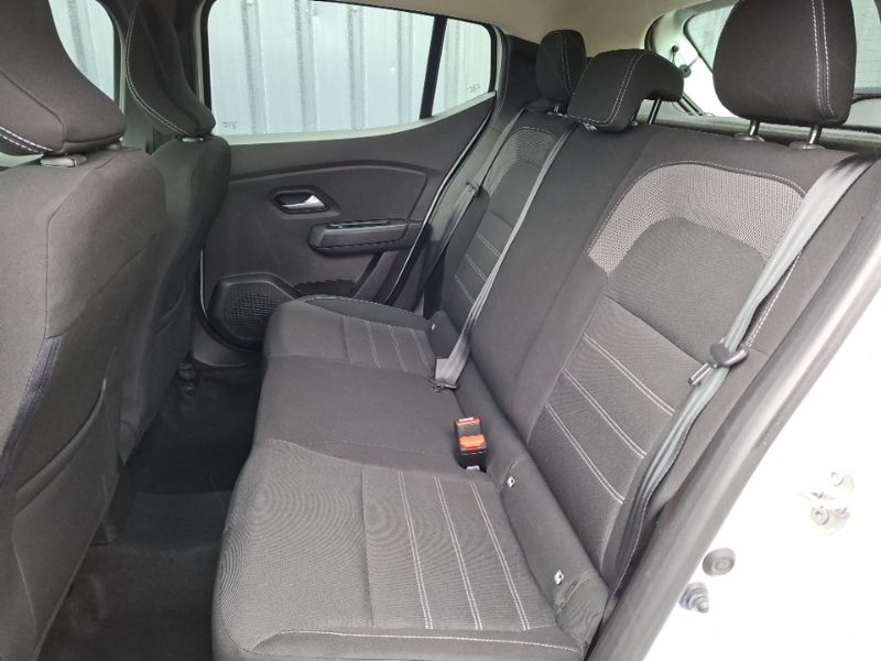 Dacia Sandero 1.0 Tce Comfort White #6