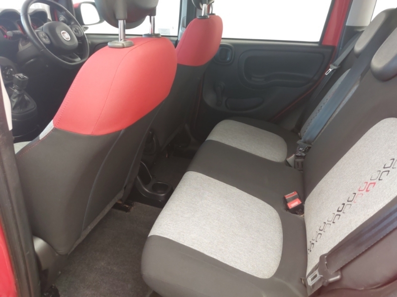Fiat Panda 1.2 Lounge Red #6
