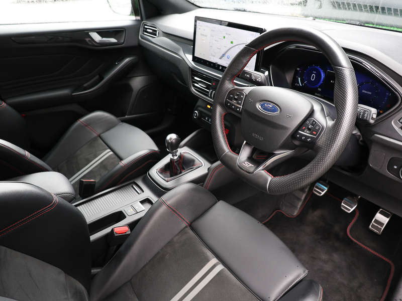 Ford Focus 1.0 Ecoboost Hybrid Mhev 155 St-line X Edition Black #12