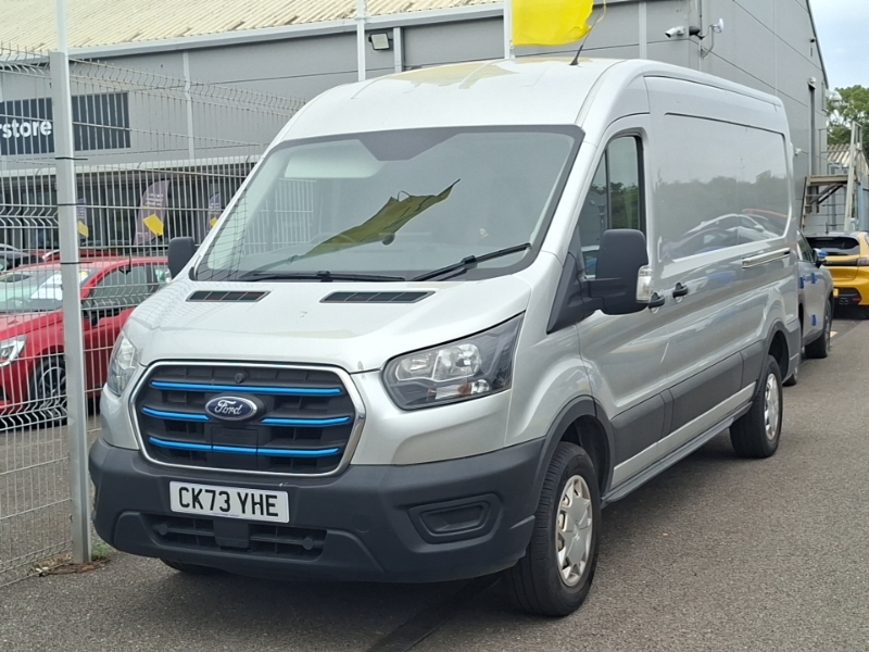 Ford Transit Custom 135Kw 68Kwh H2 Leader Van Silver