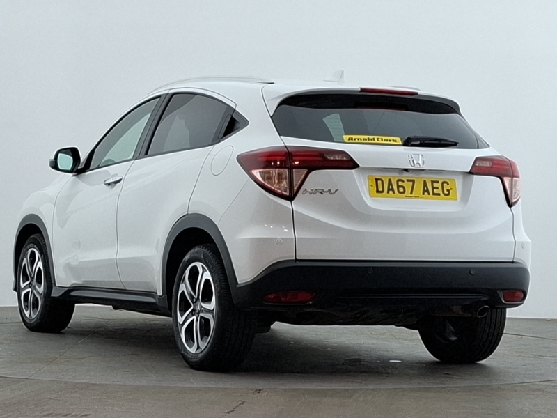 Honda Hr-V 1.5 I-vtec Ex Cvt White #2