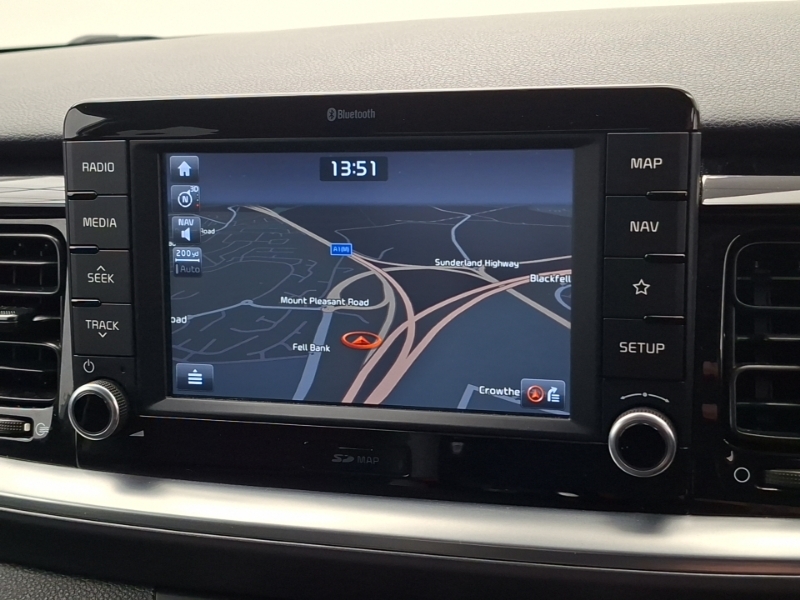 Kia Stonic 2 Suv Grey #10