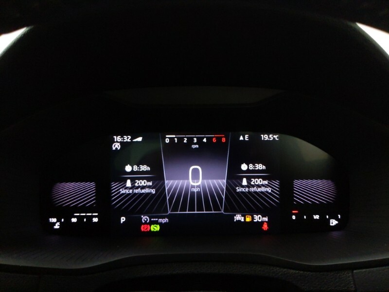 Skoda Karoq Se L Blue #16