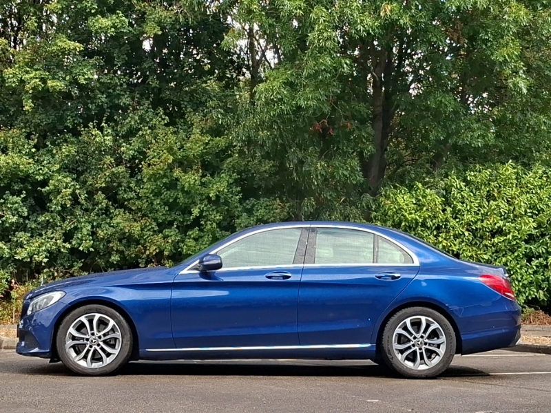 Mercedes-Benz C Class C220d Sport Premium Plus 9G-tronic Blue #4