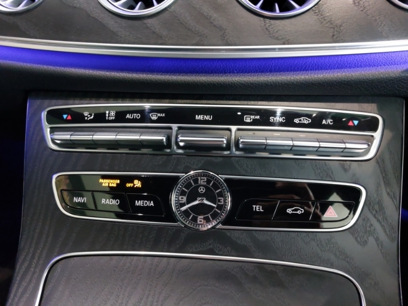 Mercedes-Benz E Class 2.0 E220d Amg Line G-tronic 4Matic Euro 6 Ss 4 White #15