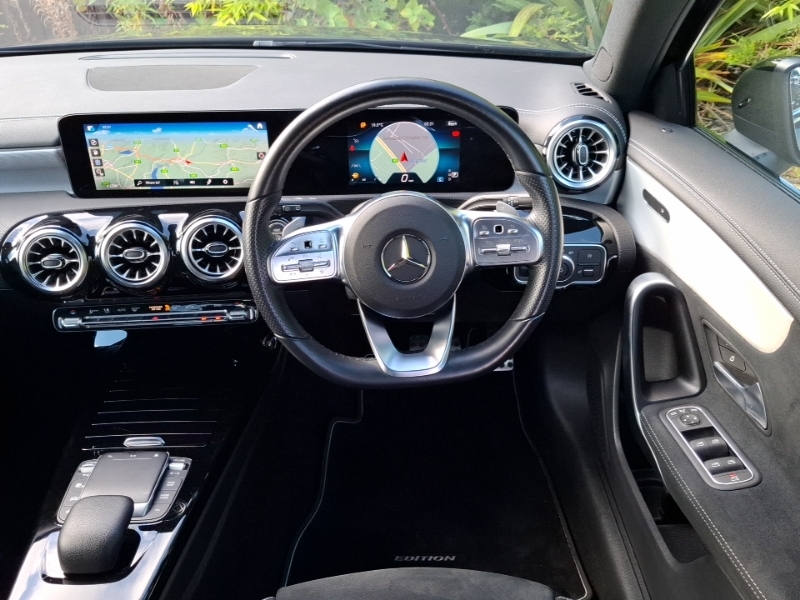 Mercedes-Benz A Class A 250 Amg Line Edition Premium E Red #8