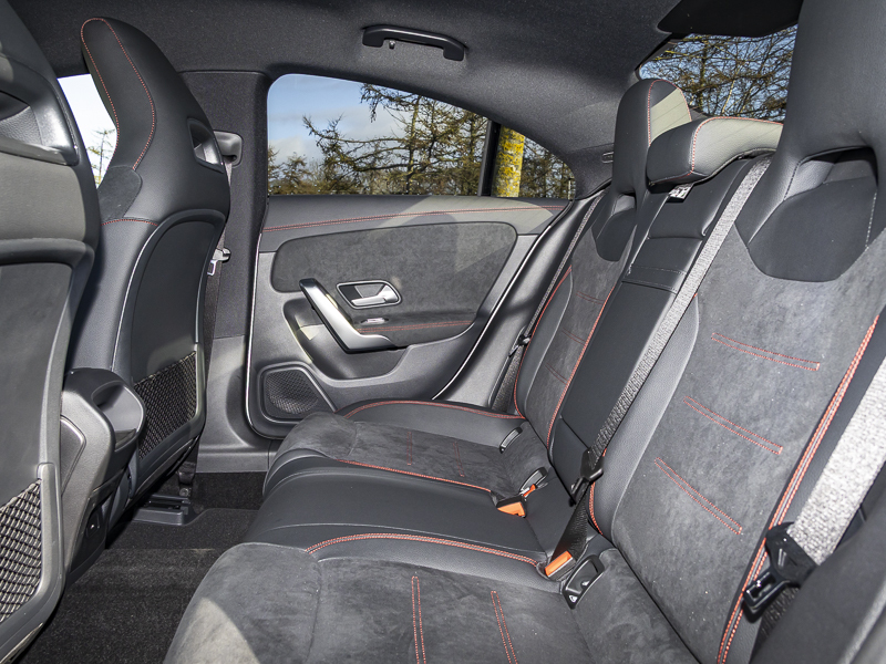 Mercedes-Benz CLA Class Cla 220D Amg Line Executive Tip White #6