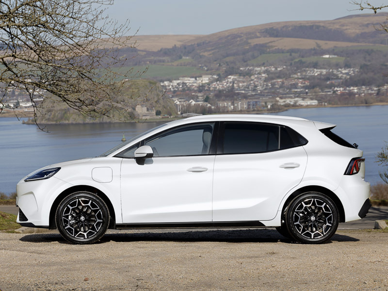 MG MG4 118Kw Premium Long Range 54Kwh White #5