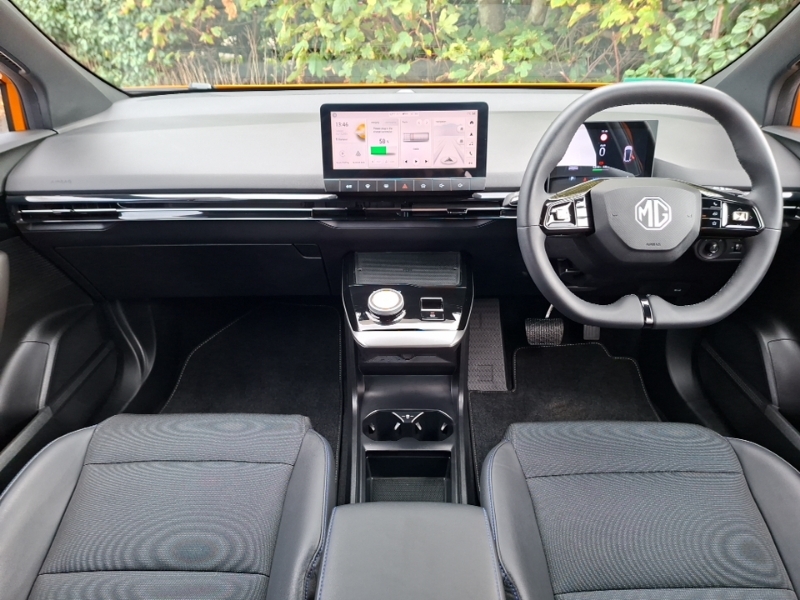 MG MG4 150Kw Trophy Ev Long Range 64Kwh Orange #3