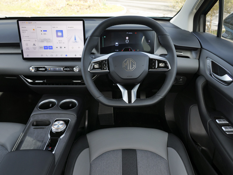 MG MG4 110Kw Comfort Standard Range 43Kwh Black #9