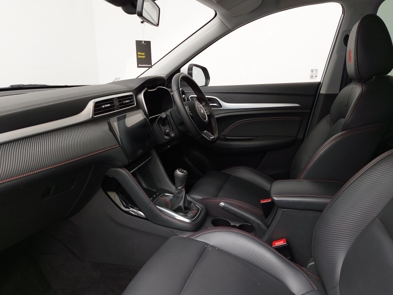 MG ZS 1.5 Vti-tech Exclusive White #5