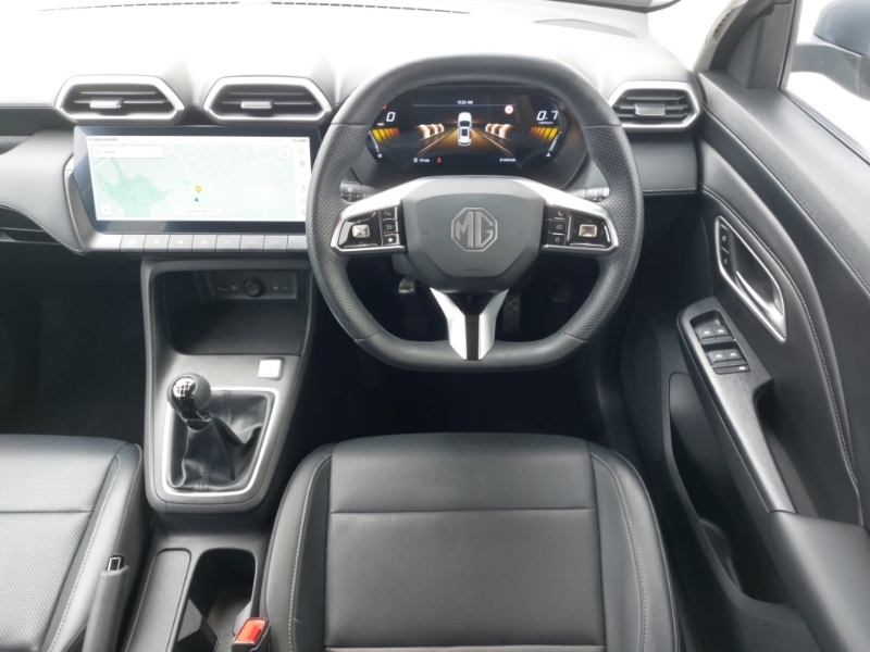 MG ZS Hat 1.5 Hybrid Trophy Au White #8