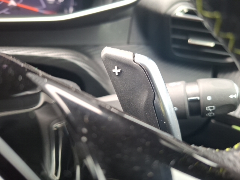 Peugeot 2008 1.2L Gt Black #17
