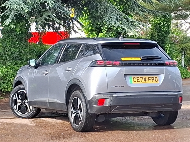 Peugeot e-2008 100Kw Allure 50Kwh Grey #2