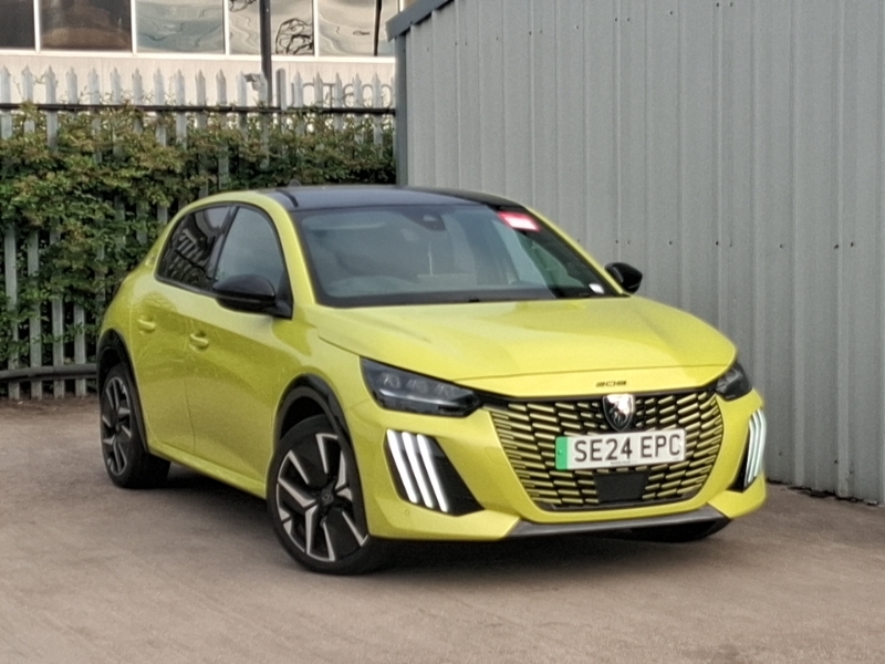 Peugeot e-208 100Kw Gt 50Kwh Yellow