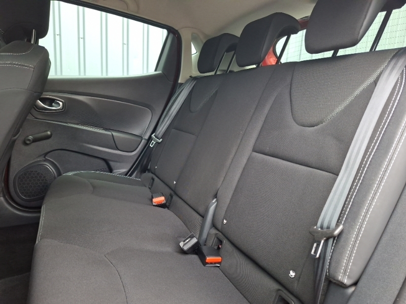 Renault Clio 1.2 16V Dynamique Nav Red #6