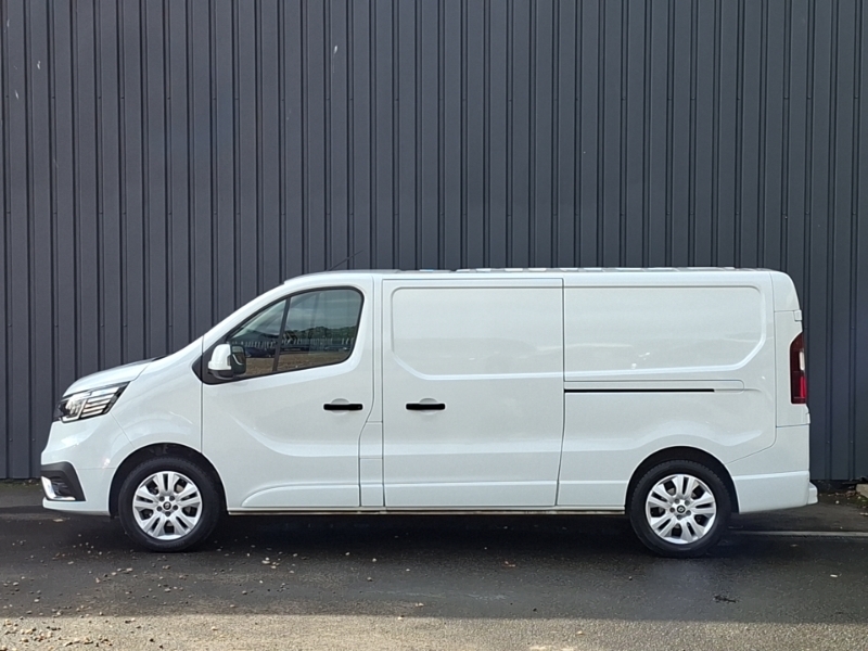 Renault Trafic Ll30 Blue Dci 130 Extra Safety Van White #4
