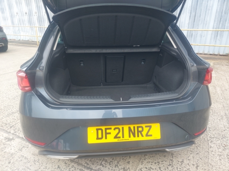 Seat Leon Estate 1.5 Etsi 150 Fr Dsg White #18