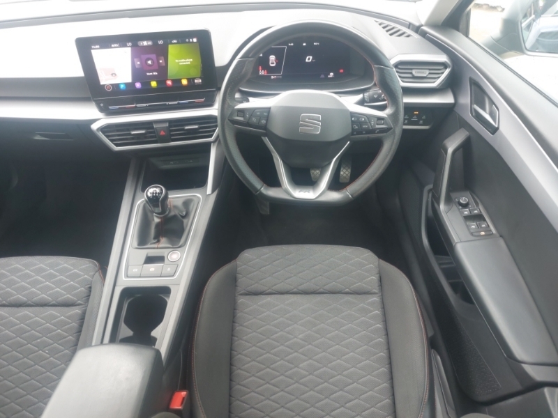 Seat Leon Estate 1.5 Etsi 150 Fr Dsg White #8