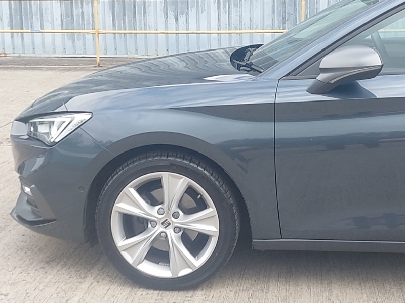 Seat Leon Estate 1.5 Etsi 150 Fr Dsg White #19