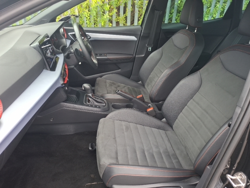 Seat Ibiza 1.0 Tsi 115 Fr Sport Dsg Black #5