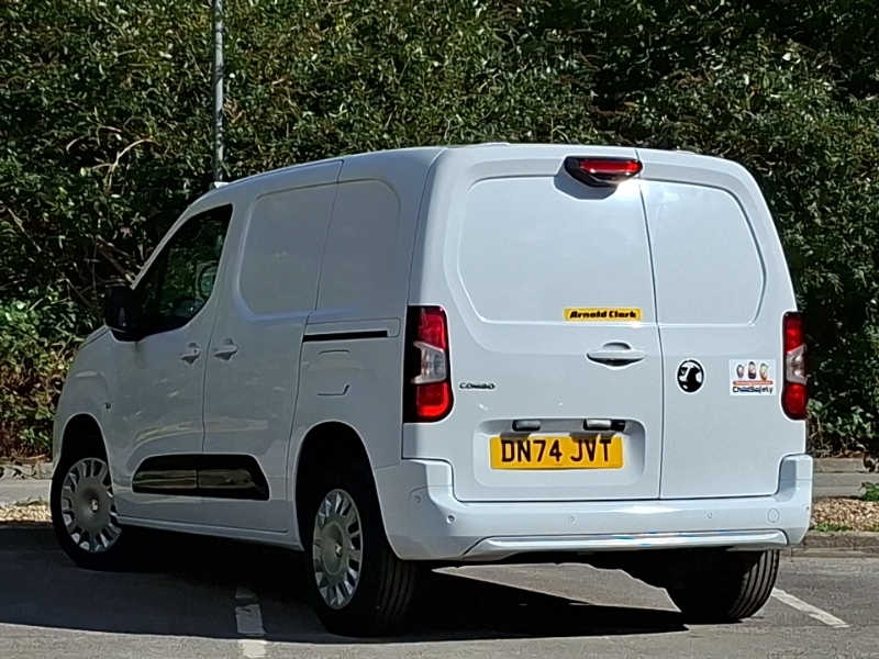 Vauxhall Combo 1.5 Turbo D 100Ps Pro H1 Van White #2