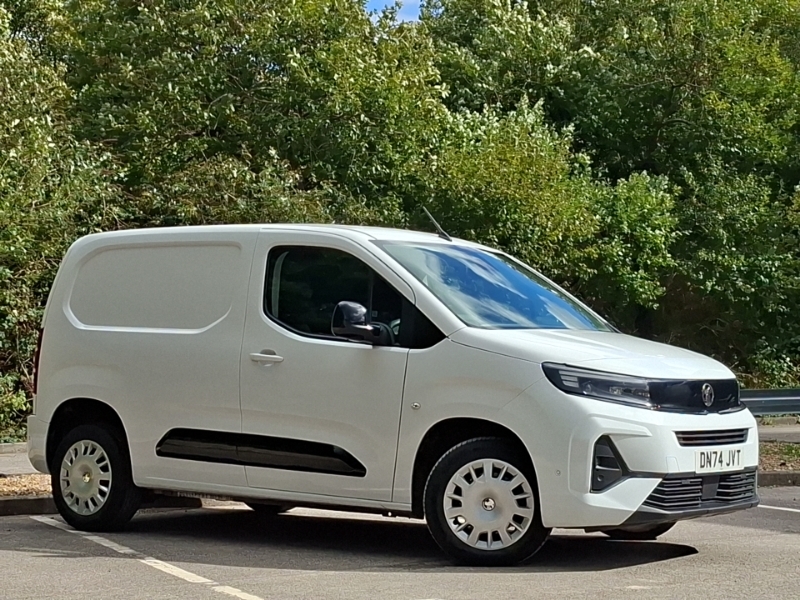 Vauxhall Combo Turbo D 2300 Prime 100Ps Swb With Air Con, Low Mil White #7