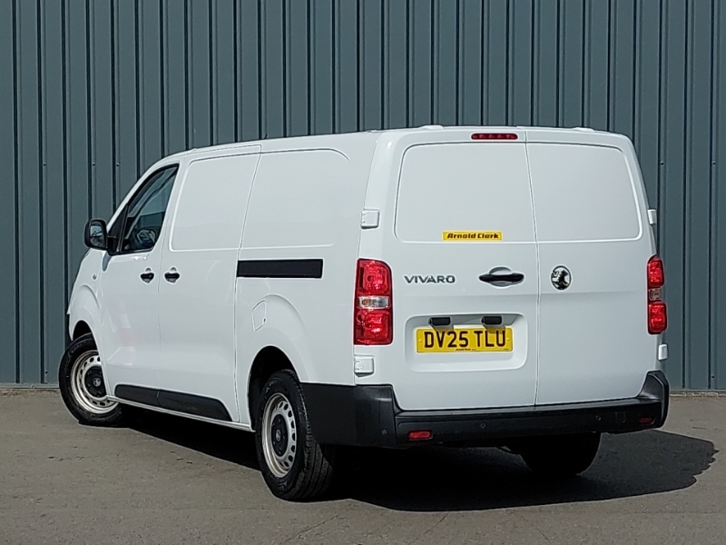 Vauxhall Vivaro 1.5 Turbo D 120 Prime H1 Van White #2