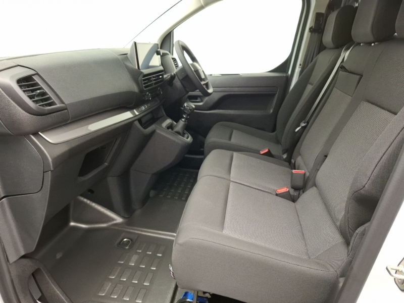 Vauxhall Vivaro 1.5 Turbo D 120 Pro H1 Van White #5