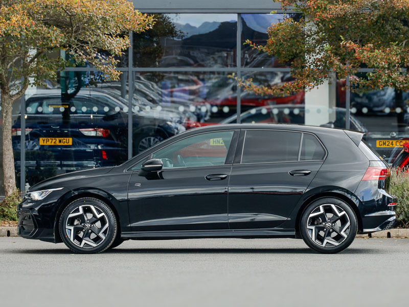Volkswagen Golf 2.0 Tdi 150 R-line Dsg Black #4