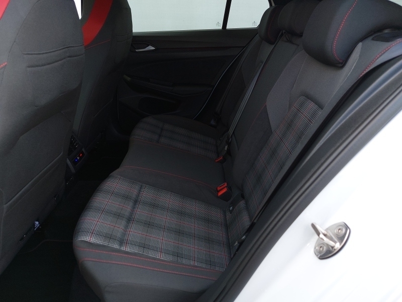 Volkswagen Golf 2.0 Tsi Gti Dsg White #6