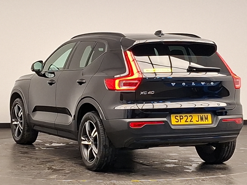 Volvo XC40 1.5 T3 163 R Design Geartronic Black #2