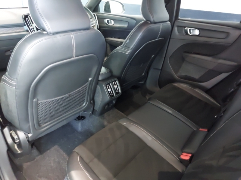 Volvo XC40 1.5 T3 163 R Design Grey #6